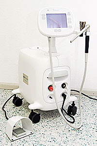 Zahnarzt Freiburg Dr. Lessing Laser bohren